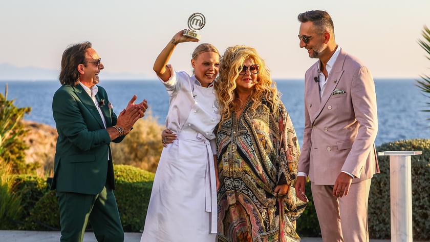 Time for a taste - Julia Cichocka